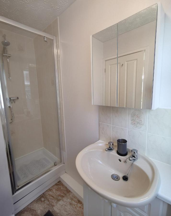 Emerald House - Spacious 3 Bed House With Ensuite Parking Gardens And Netflix Royal Royal Leamington Spa Exterior foto