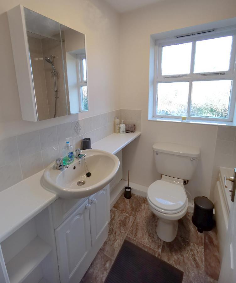 Emerald House - Spacious 3 Bed House With Ensuite Parking Gardens And Netflix Royal Royal Leamington Spa Exterior foto