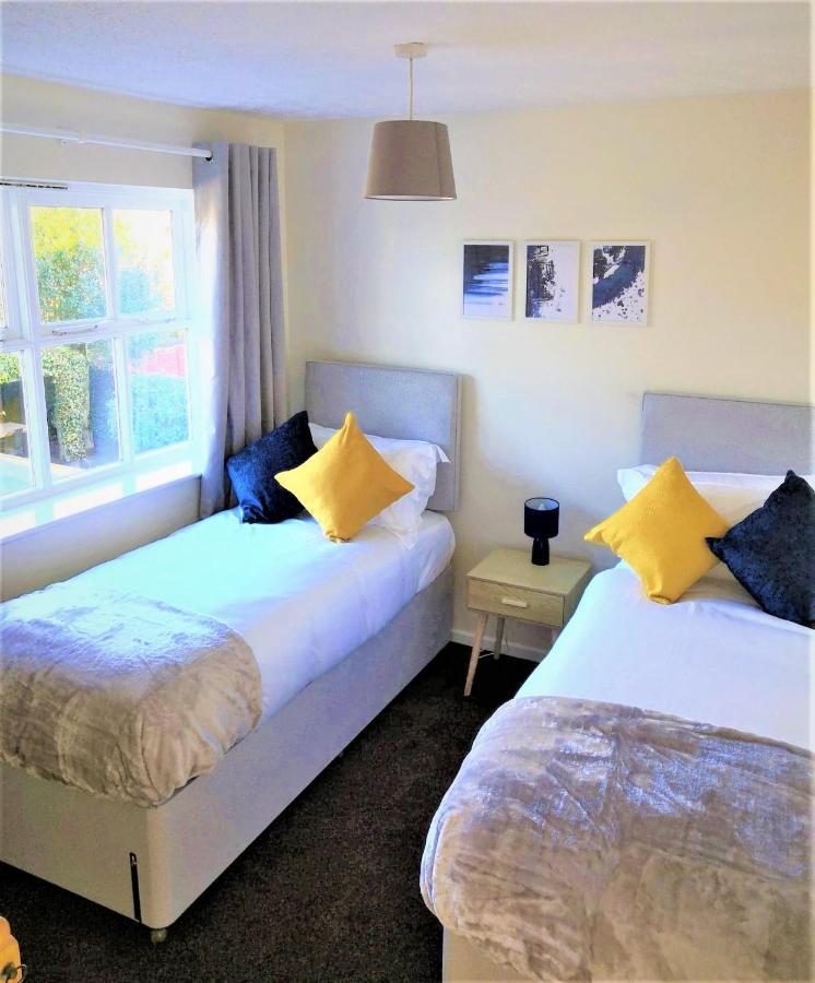 Emerald House - Spacious 3 Bed House With Ensuite Parking Gardens And Netflix Royal Royal Leamington Spa Exterior foto