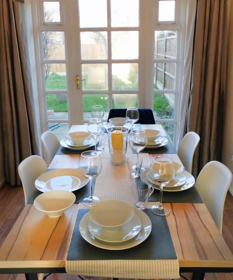 Emerald House - Spacious 3 Bed House With Ensuite Parking Gardens And Netflix Royal Royal Leamington Spa Exterior foto